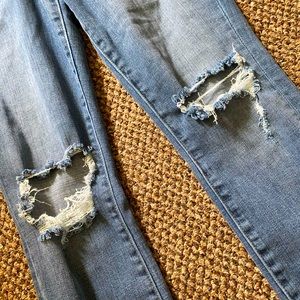 Good American Good Legs Distressed crop